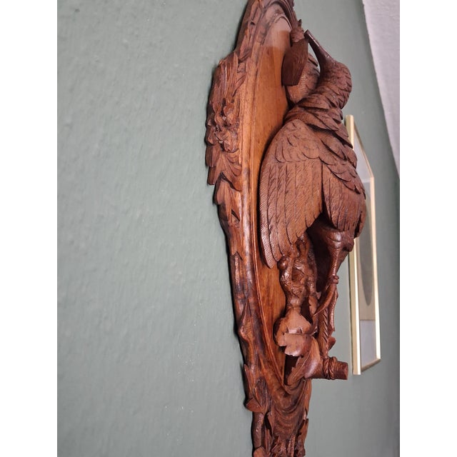 1920s Walnut Black Forest Hunting-Wall with Birds, 1920s For Sale - Image 5 of 9
