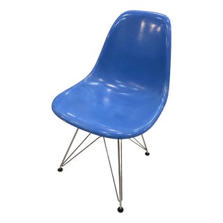 DSR Eiffel Chair in Blue Fiberglass by Charles and Ray Eames for Herman Miller, 1950s For Sale