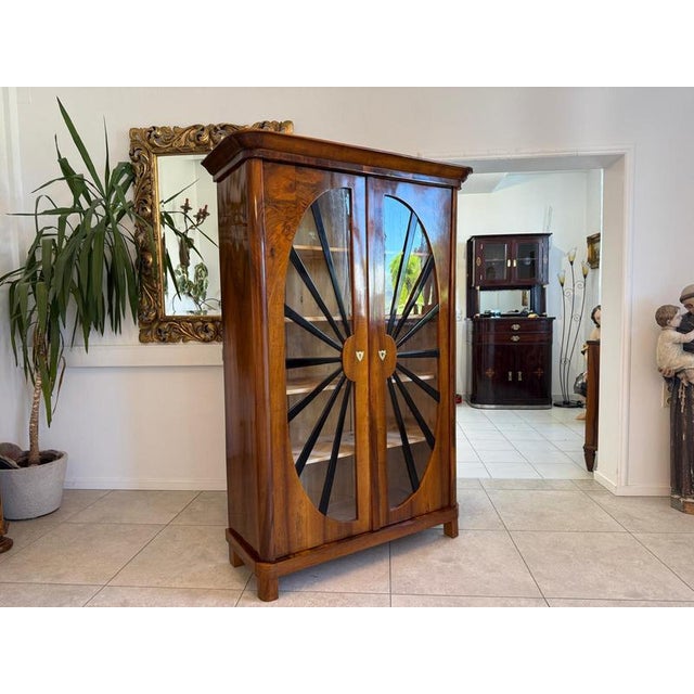 Biedermeier Sun-Shaped Display Cabinet in Walnut For Sale - Image 5 of 12