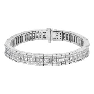 14K White Gold 7 7/8 Cttw Princess and Baguette Diamond Eternity Line Tennis Bracelet For Sale