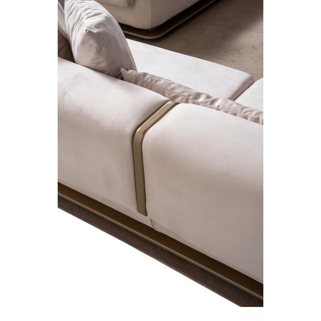 New Athena 3–Piece Modern Curved Silhouette Luxury Sofa Set - Sofa , Loveseat & Chair For Sale In Houston - Image 6 of 18