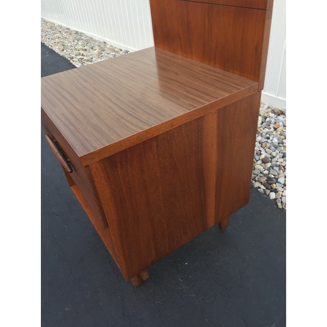 Ward Furniture Co Mid Century Nightstand Chairish