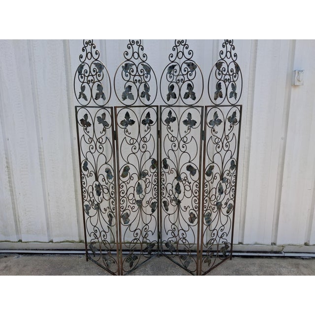 Antique 4 Panel Iron Screen. For Sale - Image 4 of 15