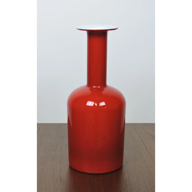 Glass 1970s Otto Brauer Danish Modern Red & White Cased Glass Gulvvase for Holmegaard For Sale - Image 7 of 7