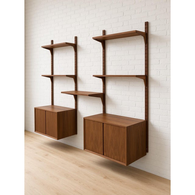 Poul Cadovius CADO System – Teak Modular Wall Shelving Beautiful genuine teak Poul Cadovius Cado System This elegant mid-...