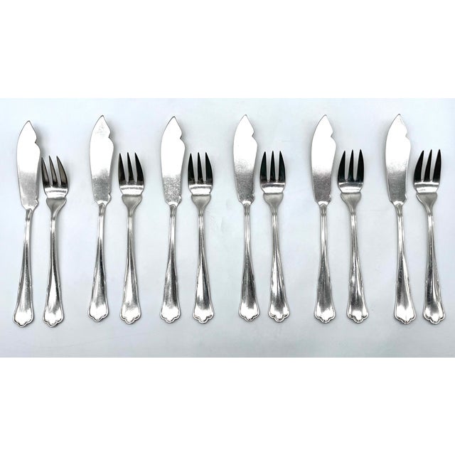 Model 122 Fish Cutlery Service in 800 Silver with Egyptian Decor from Gebrüder Köberlin, 1905, Set of 12 For Sale - Image 14 of 14