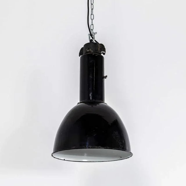 1930s Large Industrial Black Enamel Pendant Lamp, 1930s For Sale - Image 5 of 12