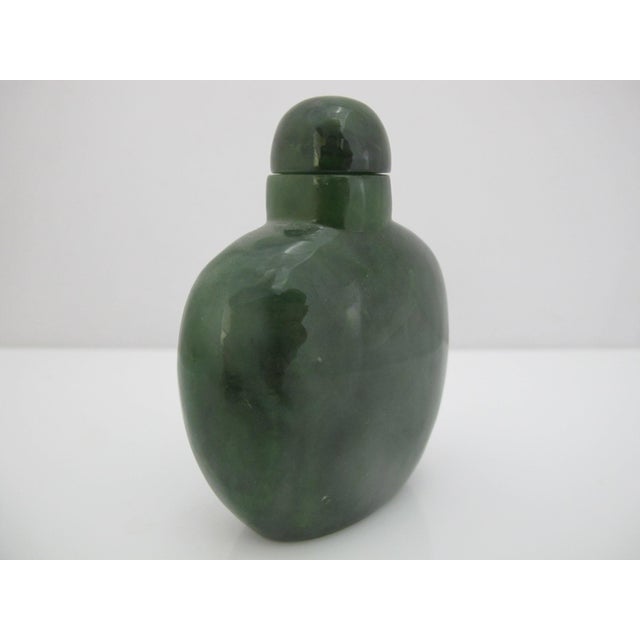 Chinese Antique Chinese Spinach Green Jade Snuff Bottle For Sale - Image 3 of 9