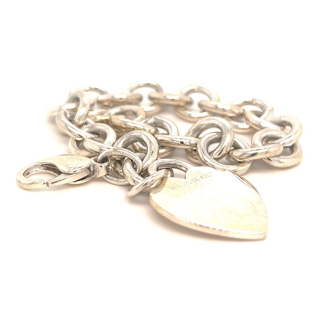 1990s Tiffany & Co Estate Bracelet with Heart Charm Sterling Silver 7" For Sale - Image 4 of 9