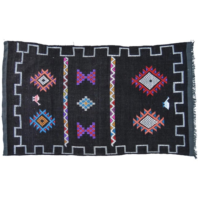 Late 20th Century Moroccan Rug- 2'8'' X 5' For Sale - Image 5 of 5