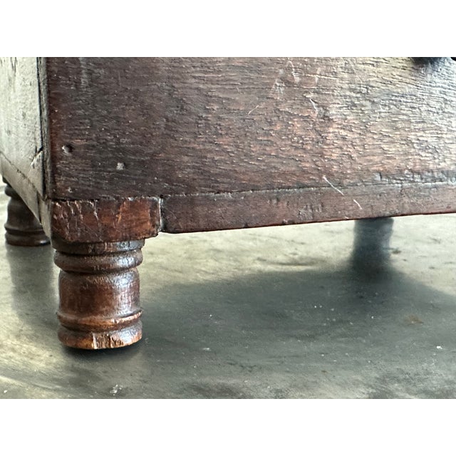 Mid 19th Century Antique Indian Dowry Chest Document Box on Turned Feet For Sale - Image 5 of 10