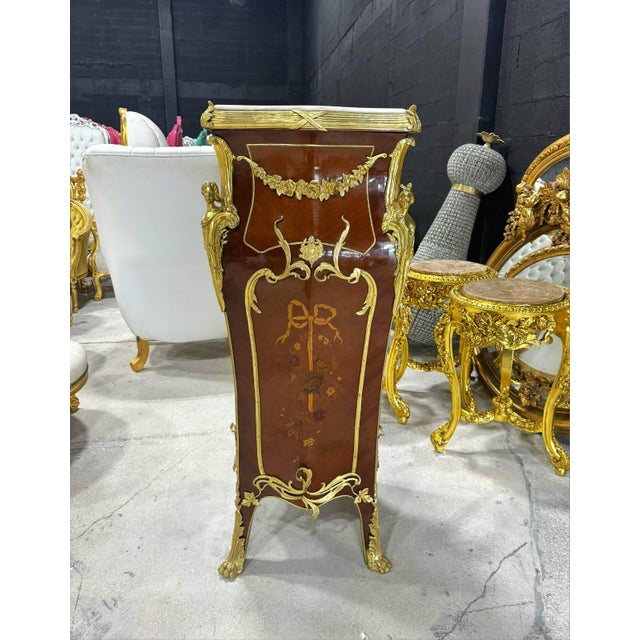 1990s Rococo Style Pedestal Column With Elegant White Marble Top For Sale - Image 5 of 13