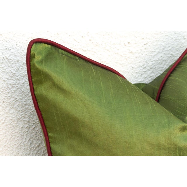 1990s Pair of Morya Green Zardozi Pillows For Sale - Image 5 of 6