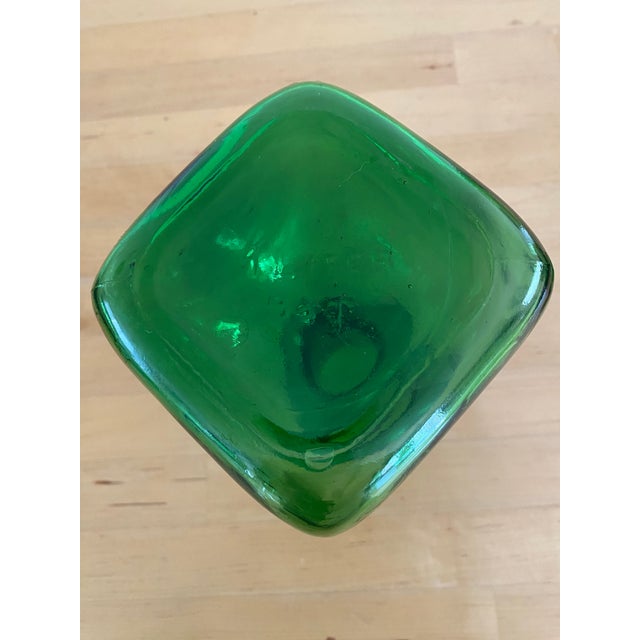 1970s Vintage Mid-Century Modern Italian Green Glass Decanter/Carafe Empoli Italy For Sale In Providence - Image 6 of 11