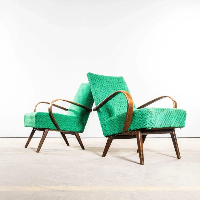 Armchair in Green Geometric Jacquard Upholstery by Jaroslav Šmídek, 1950s For Sale - Image 11 of 11