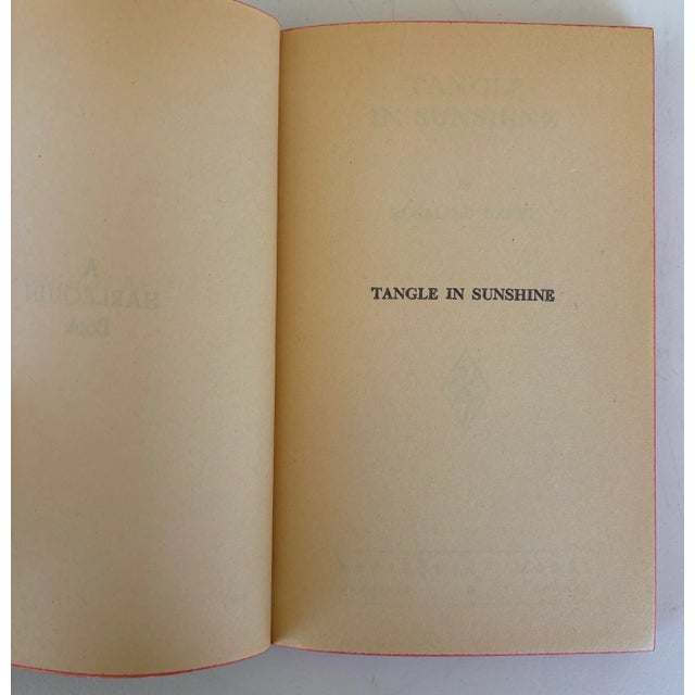 Paper Tangle in Sunshine by Rosalind Brett Rare Harlequin Printing Book # 839 1964 For Sale - Image 7 of 9