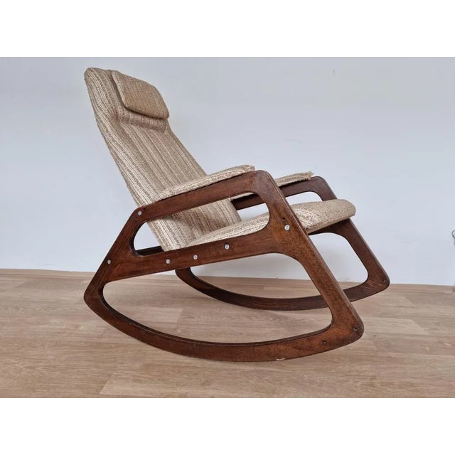 Mid-Century Rocking Chair from Uluv, Czechoslovakia, 1966 For Sale - Image 6 of 10