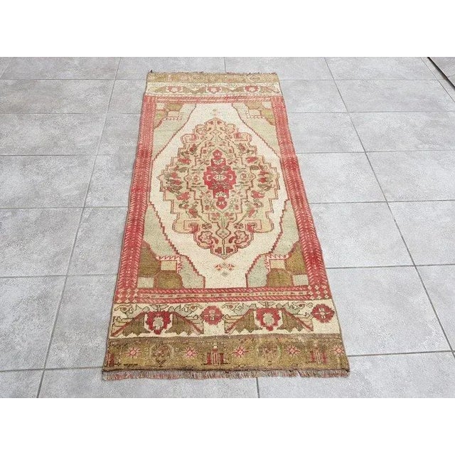 1960s Decorative Handknotted Vintage Rug For Sale - Image 11 of 11
