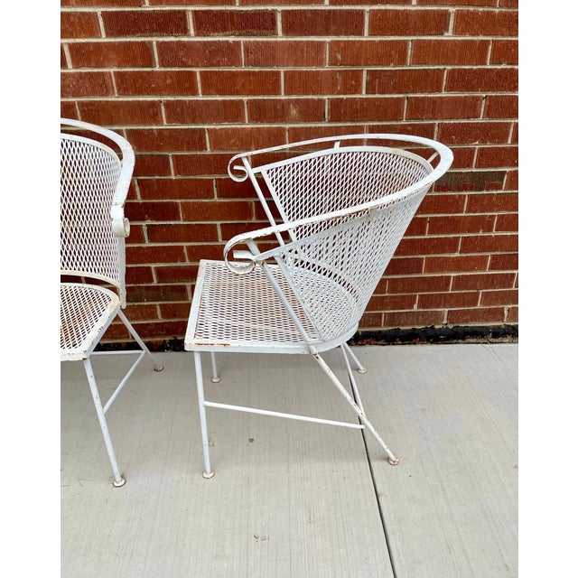 Metal 1960s Set of 4 Attributed Woodard Salterini MCM Barrel Back Patio Dining Chairs For Sale - Image 7 of 11