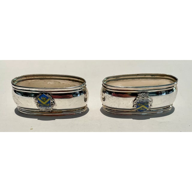 English Pair of Silverplate Napkin Rings With Enameled Smith Family Crest and Bermuda Map Engraved For Sale - Image 3 of 10