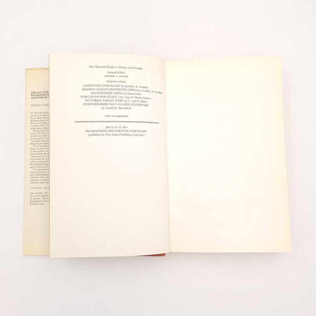 d.g. Rice, "The Illustrated Guide to Rockingham Pottery and Porcelain", 1971 For Sale - Image 4 of 7