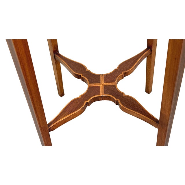 An Exceptional Quality Late 19th Century, l, Mahogany, Satinwood & Harewood Octagonal Kettle Stand, Or Urn Stand, Having...