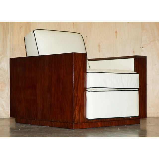 American Pair of Ralph Lauren Modern Metropolis Cream Leather Club Armchairs For Sale - Image 3 of 16