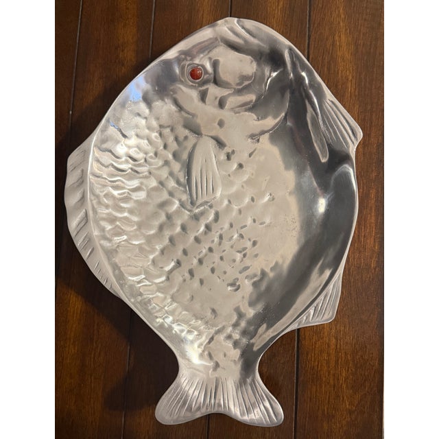 Vintage 1976 Arthur Court Cast Aluminum Fish Platter Carnelian Red Eye For Sale In Charlotte - Image 6 of 10