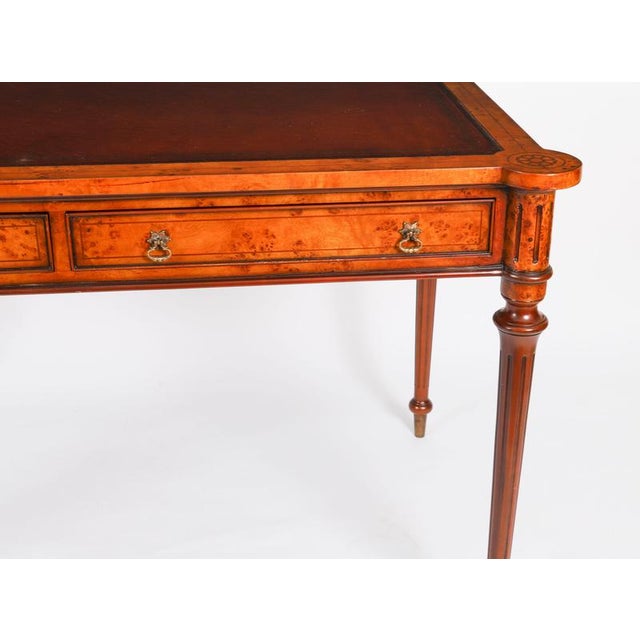 Vintage Birdseye Maple Desk in the style of Gillows, 20th Century For Sale - Image 4 of 17