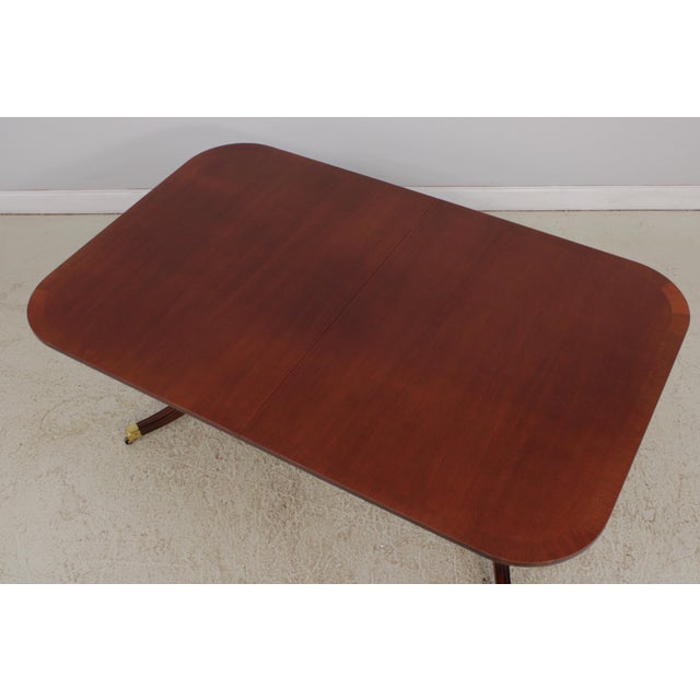 Traditional Drexel Regency Style Mahogany Dining Table For Sale - Image 3 of 18