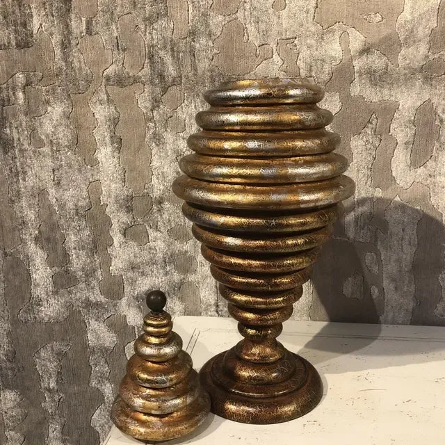 Contemporary Styled Diamond Shaped Urn For Sale In Dallas - Image 6 of 10
