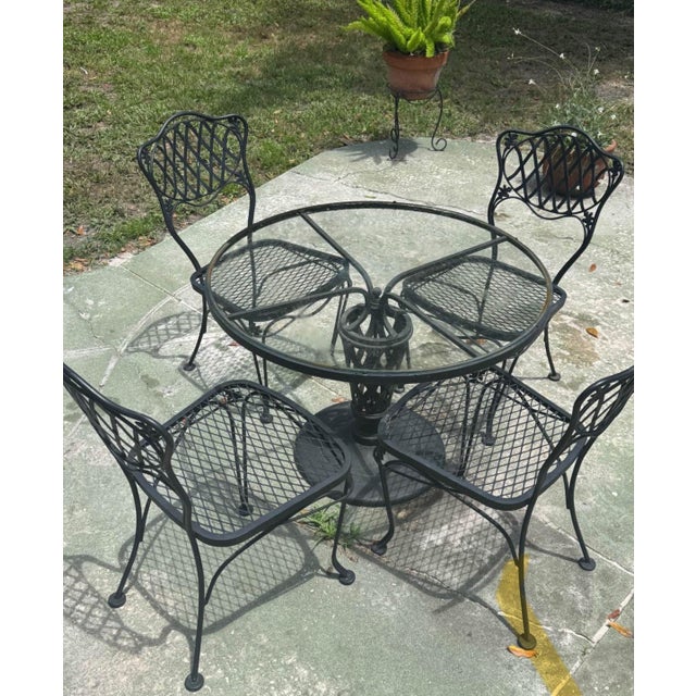 Mid 20th Century Woodard Florentine Orleans Pattern Iron Patio Chairs - Set of 4 For Sale - Image 9 of 10