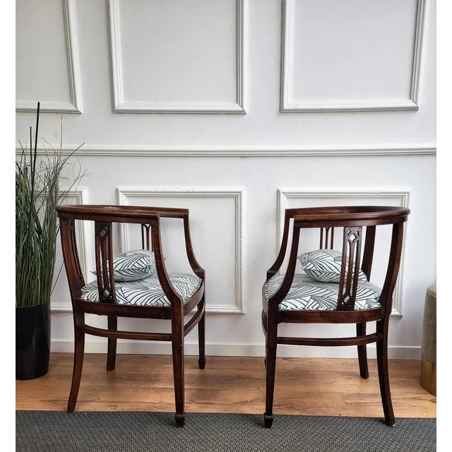 1940s Set of 20th Century Italian Carved Wood Armchairs, 1940s For Sale - Image 5 of 9