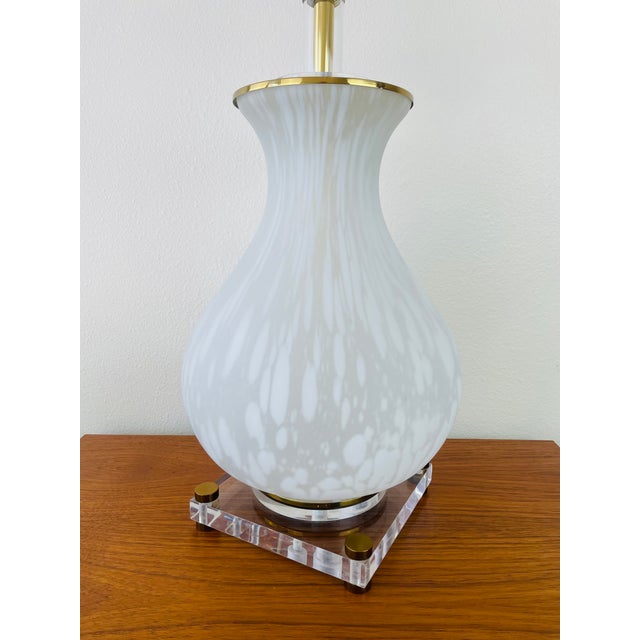 Vintage Murano Glass Frosted White Tortoise Effect Table Lamp by Bauer For Sale - Image 9 of 14
