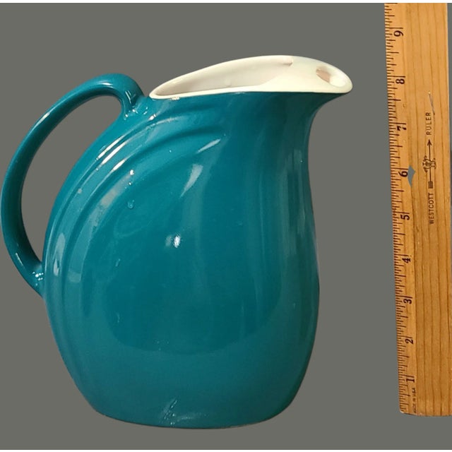Vintage Mid-Century Modern Retro American Hall Ocean Blue Pitcher For Sale - Image 4 of 8