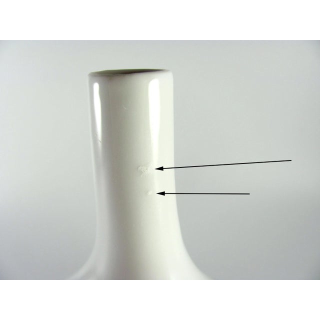 Mid-Century Modern Lagardo Tackett 1 Quart Avant-Garde Freeform Olive Oil Cruet Decanter With Cork Stopper Freeman Lederman For Sale - Image 3 of 13