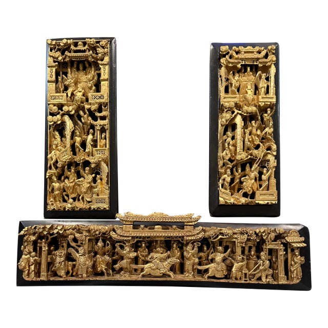 Chinese Gilt Lacquer Carved Wood Panels, Set of 3 - Figural Court Scenes, Qing/Republic Period For Sale