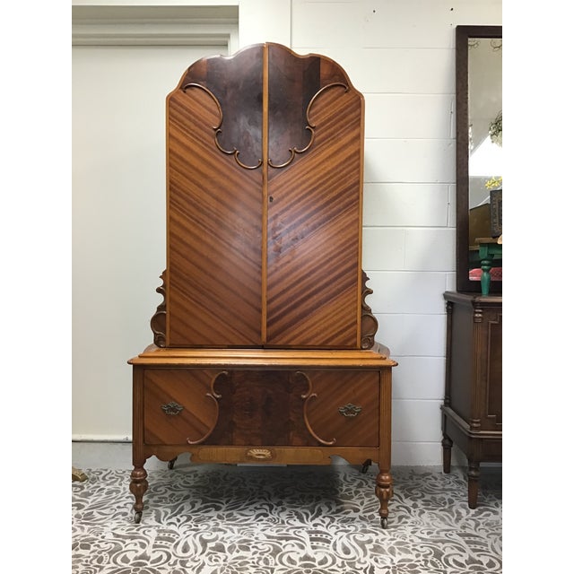 1920s Gettysburg Furniture Company Art Deco Armoire/Wardrobe Chairish