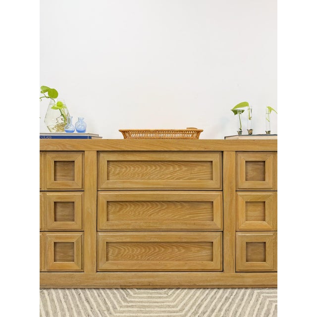 Mid 20th Century Thomasville Blonde Oak 9-Drawer Dresser Vintage Bedroom Storage For Sale - Image 9 of 15
