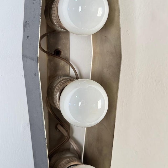 Vintage Model 1943 Wall Lights in Frosted and Bevelled Glass by Max Ingrand for Fontana Arte, 1950s, Set of 2 For Sale - Image 16 of 18