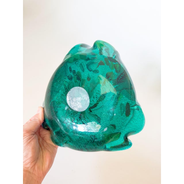 Glass 1950s Mid Century Modernist Italian Multicolor Confetti Murano Style Art Glass Freeform Decorative Bowl For Sale - Image 7 of 12