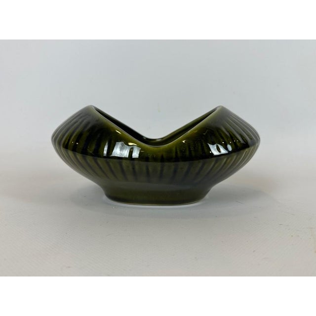 Bowl dimetions: 15 x 20 x 6 cm (h) This piece has an attribution mark, I am sure that it is completely authentic and take...