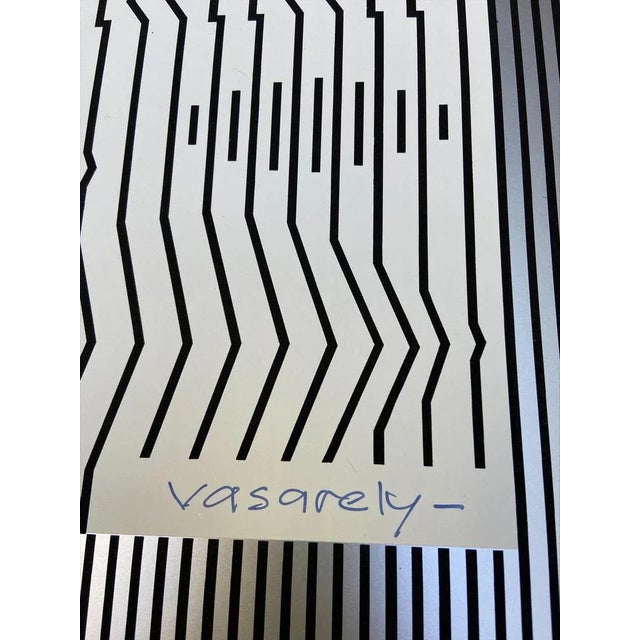 Victor VASARELY (1908-1997) - Zither Serigraphy on cardboard with silver background in relief signed lower right Height:...