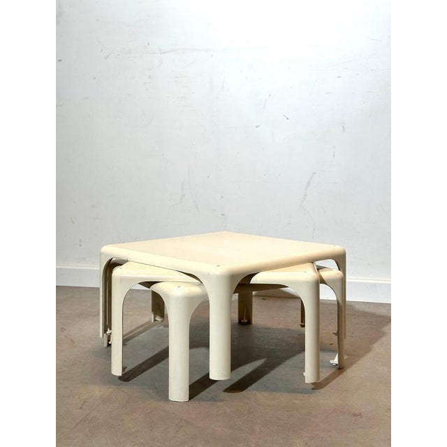 Demetrio 45 Side Tables by Vico Magistretti for Artemide, Italy, Set of 3 For Sale - Image 5 of 6