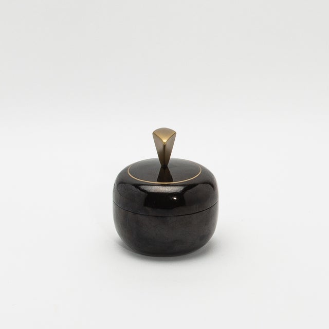 Metal Set of 2 Round Boxes in Black Shell by Kifu Paris For Sale - Image 7 of 10