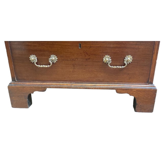 Brown Small Georgian Mahogany Bookcase, 1740 For Sale - Image 8 of 16