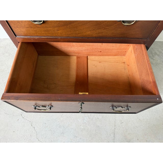Early 20th Century Chippendale Solid Mahogany 3-Drawer Nightstand For Sale - Image 4 of 12