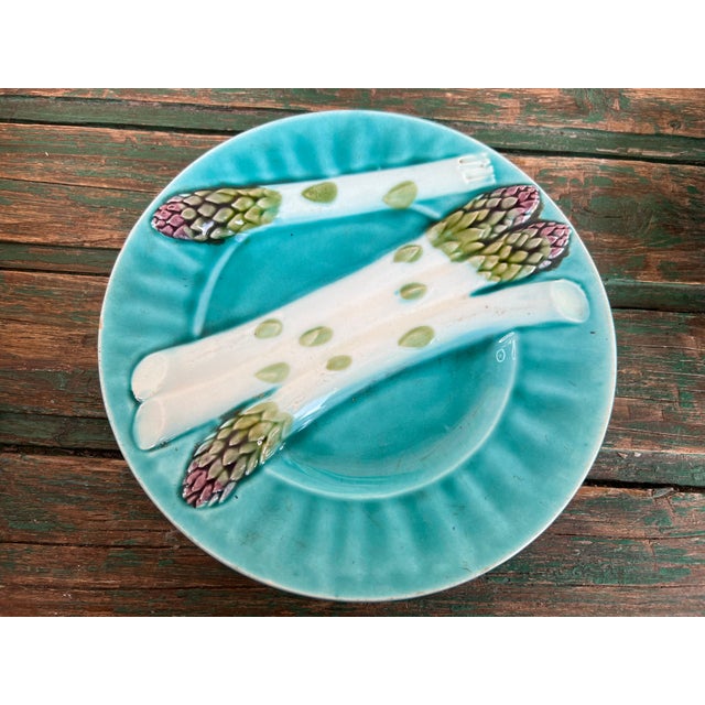 Asparagus Majolica Plates from Lunéville, Set of 4 For Sale - Image 5 of 10