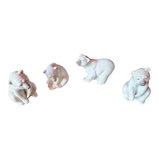 Vintage Mid-Century Lladró Porcelain Polar Bear Figurines - Set of 4 (Jg) For Sale