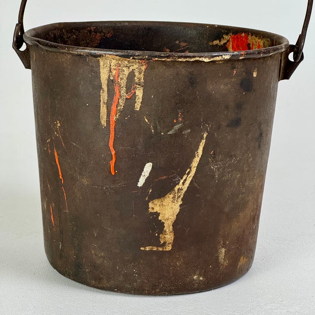 Mid 20th Century Vintage European Metal Paint Splattered Painting Bucket With Handle & Hook For Sale - Image 5 of 8